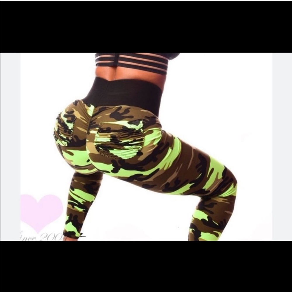 🔥🍑 Cute booty lounge legging camo Camoflouge gym active scrunch butt pockets